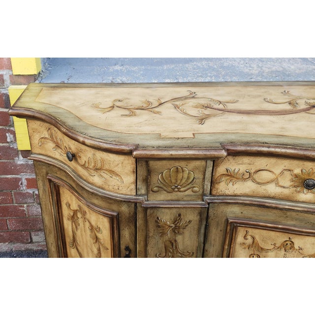 Large Hooker Furniture Seven Seas Distressed Painted Dining Room