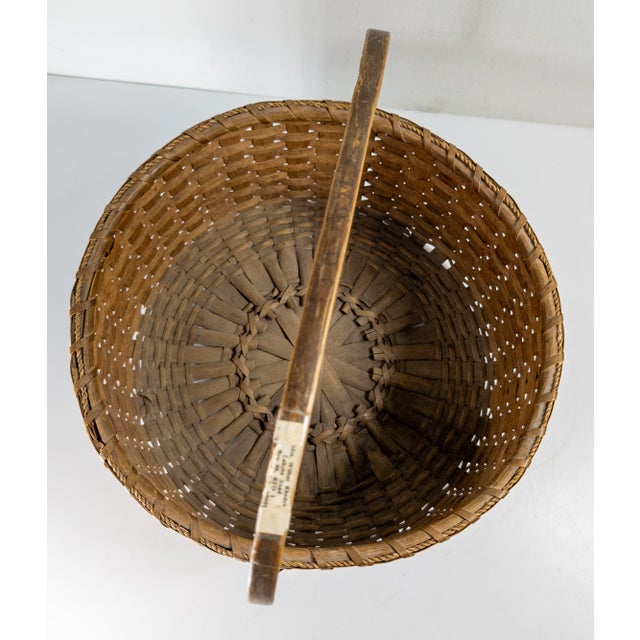 19th or 20th Century Ash Splint Shaker Handled Basket For Sale In New York - Image 6 of 12