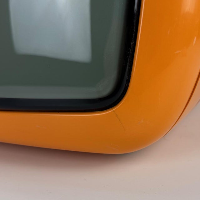 Metal Orange TV Set from Iskra Minirama, Former Yugoslavia, 1970s For Sale - Image 7 of 9