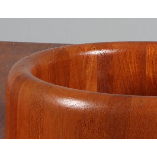 Bowl in Teak, 1960s For Sale - Image 4 of 5