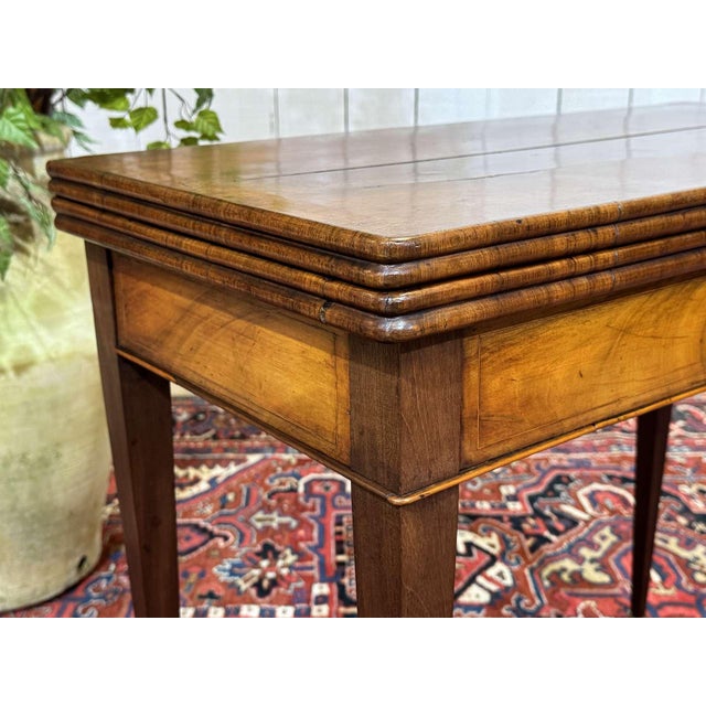 19th Century Games Table in Mahogany and Walnut For Sale - Image 6 of 18