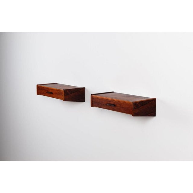 1960s Scandinavian Floating Nightstands in Rosewood, Denmark, 1960, Set of 2 For Sale - Image 5 of 13