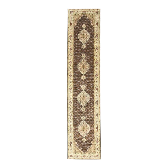 Standard Size Brown Hand-Knotted Wool Linked Medallions Traditional Carpet Rug For Sale