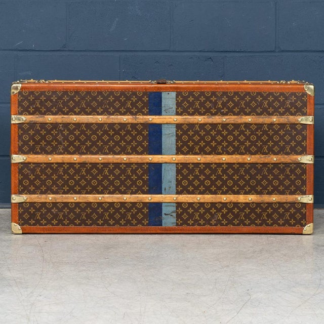 Brown 20th Century Cabin Trunk in Monogram Canvas from Louis Vuitton, France, 1930 For Sale - Image 8 of 18