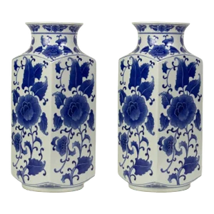 Late 20th Century Large Chinese Blue and White Vases - a Pair
