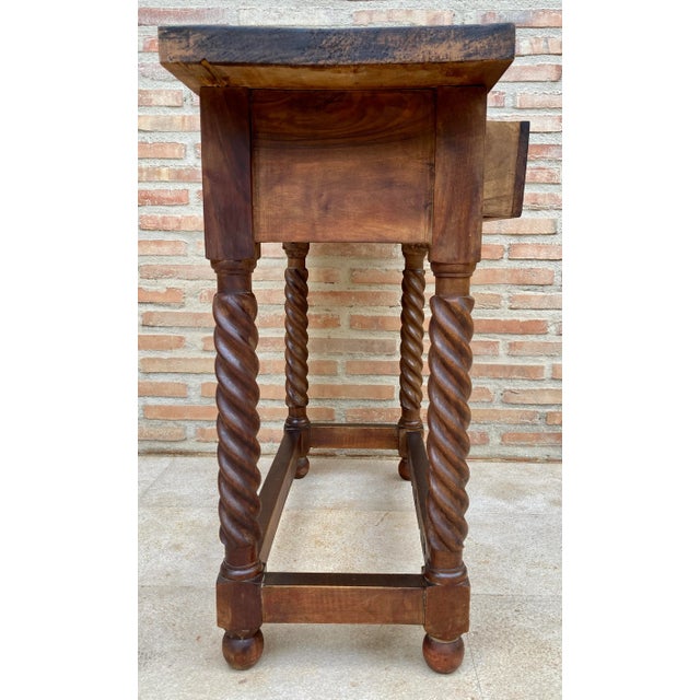 Wood Early 20th Century Spanish Catalan Carved Walnut Console Table With One Drawer For Sale - Image 7 of 11
