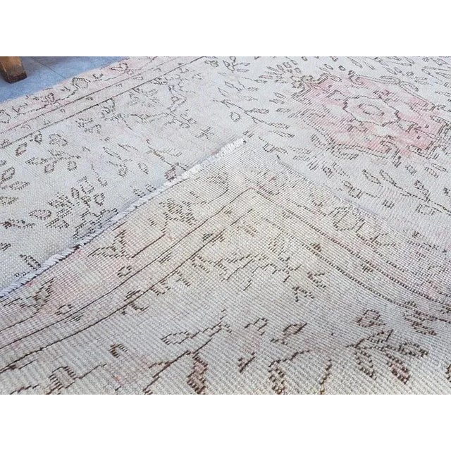 Tan 1960s Oushak Vintage Tribal Carpet For Sale - Image 8 of 11