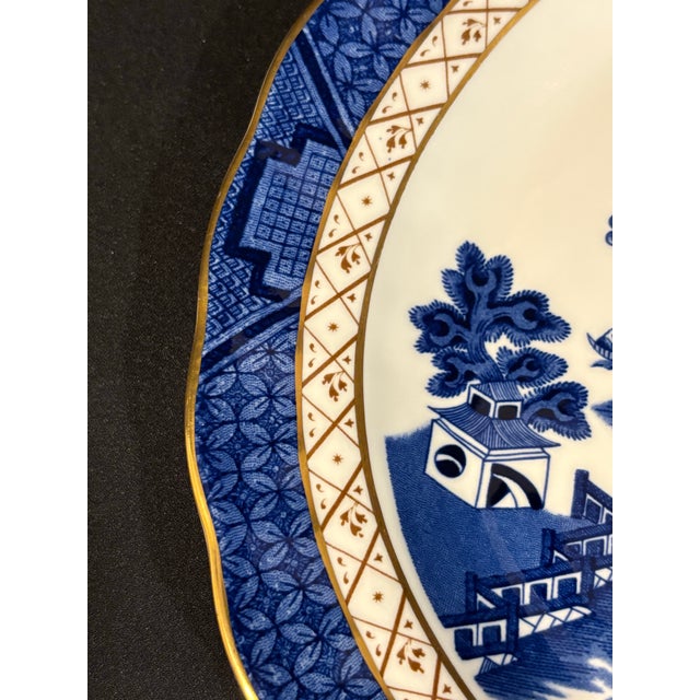 Royal Doulton Elegant ‘Real Old Willow’ Dinner Plate From Royal Doulton For Sale - Image 4 of 8