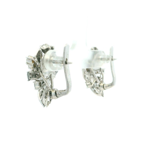 Art Deco Platinum and 3.00 Carat Diamond Spray Earrings, Pair For Sale In Miami - Image 6 of 13