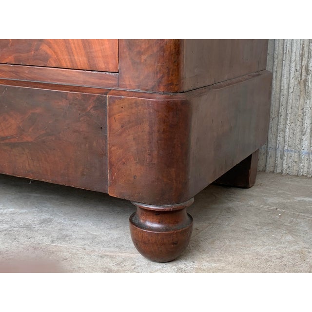 19th Century Classical Charles X Burled Mahogany Secretaire For Sale - Image 9 of 10