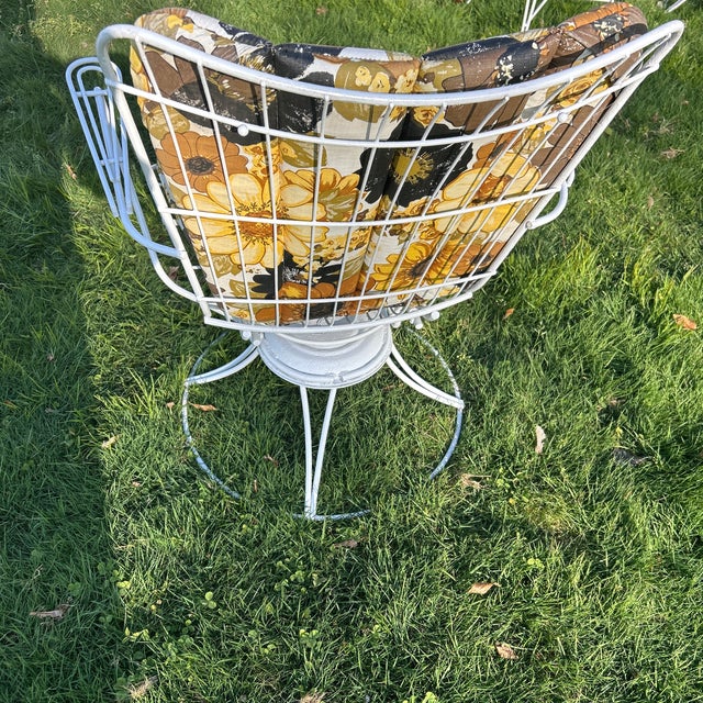 1960s Homecrest Patio Rocker- Vintage Flower Power, Attributed For Sale - Image 5 of 5