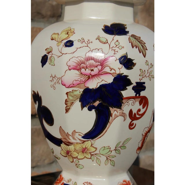 Mason's Ironstone Blue Mandalay Lamp on Brass Base For Sale - Image 9 of 12