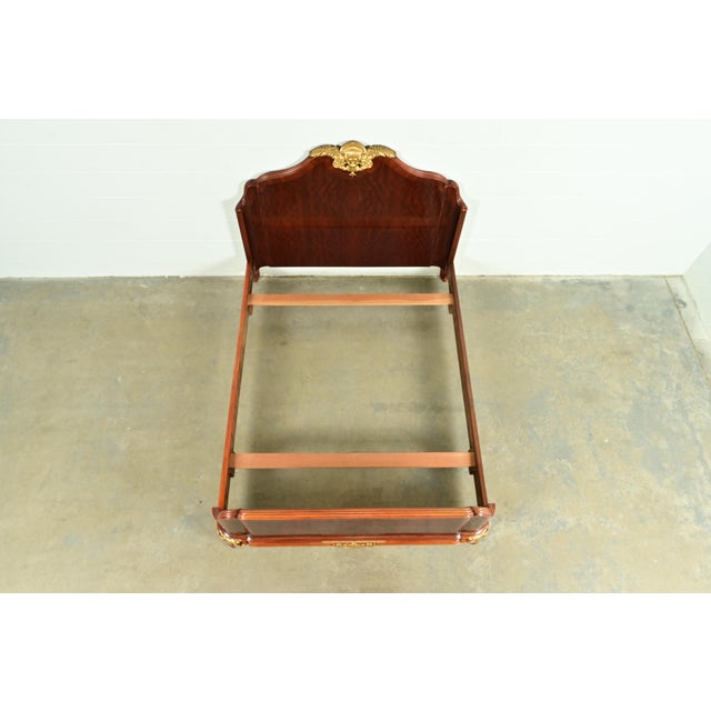 Early 20th Century Paul Sormani Style Antique French Provincial Louis XV Burled Mahogany and Gold Gilt Queen Size Bed For Sale - Image 5 of 13