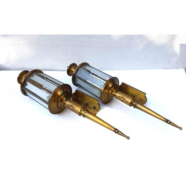 Gilt Bronze and Glass Wall Lamps, 1960s, Set of 2 For Sale - Image 3 of 9