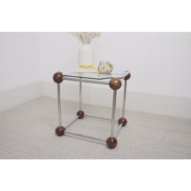 Mid-Century Modern Atomic Side Table in Chrome, Glass, and Wood Sphere Joints, 1970s For Sale - Image 10 of 18