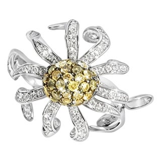 Late 20th Century 18K White Gold Champagne Diamond Movable Octapus Band Ring, Size 7.5 For Sale