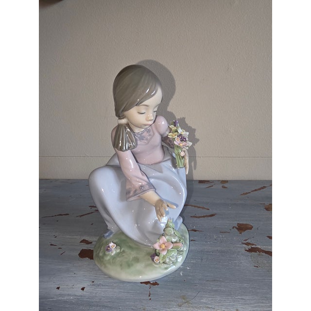 Ceramic Lladro Girl Picking Gathering Flowers For Sale - Image 7 of 8