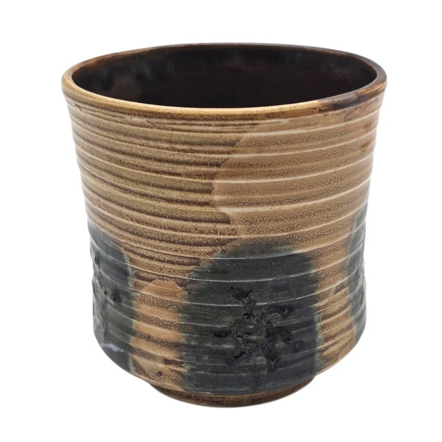 Late 20th Century Set of 3 Artisan Studio Pottery Yunomi Tea Bowls – Handcrafted in Japanese Style For Sale - Image 5 of 16