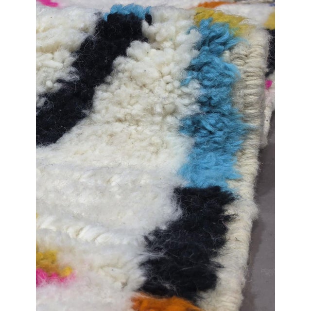 Moroccan Berber Azilal Rug - 8.2 X 6 Ft For Sale In Cleveland - Image 6 of 6