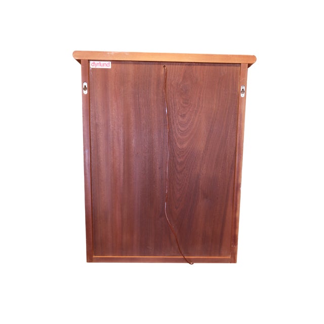 Vintage Danish Illuminated Display Cabinet in Teak from Dyrlund, 1960s For Sale - Image 12 of 13