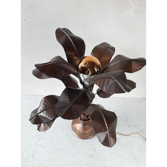 Mid-Century Modern Vintage Brass Banana Plant Table Lamp with Leaves, 1970s For Sale - Image 3 of 9