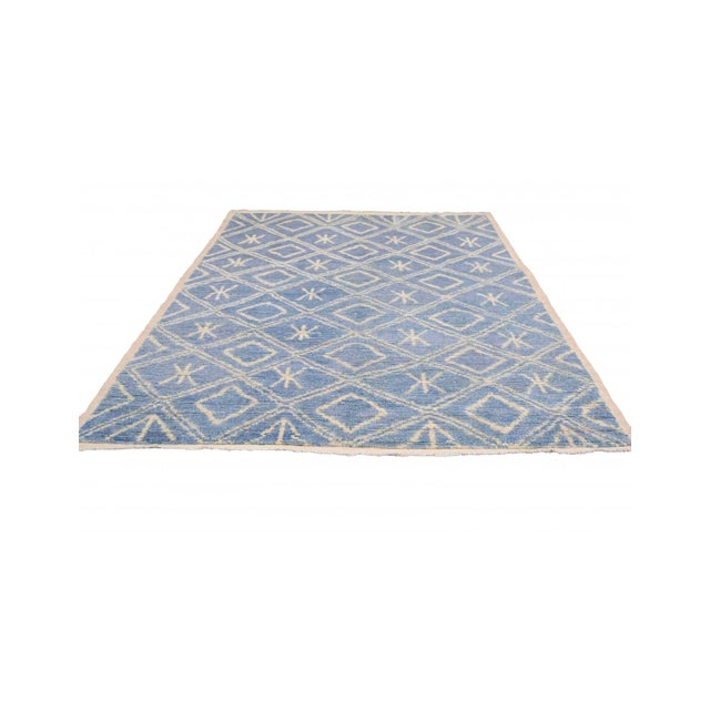 Mid-Century Modern Blue & Cream Modern Wool Rug For Sale - Image 3 of 7