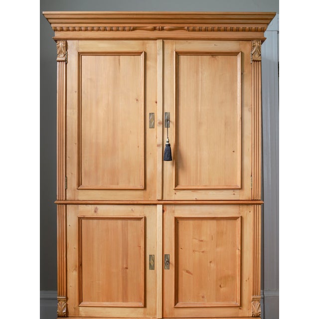 Early 20th Century English Pine Linen Press, Armoire, Wardrobe For Sale - Image 5 of 10