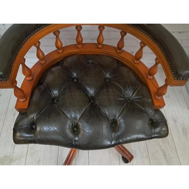 Wood Vintage Chesterfield Chair in Green Leather, 1980s For Sale - Image 7 of 17