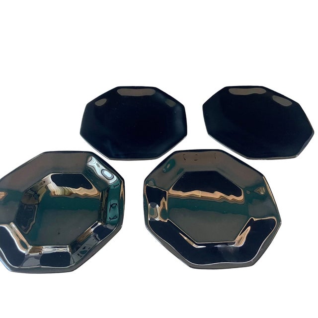 Vintage Black Glass Salad Plates by Arcoroc Octime – Set of 4 – 7.5" – Set of 4 For Sale - Image 4 of 6