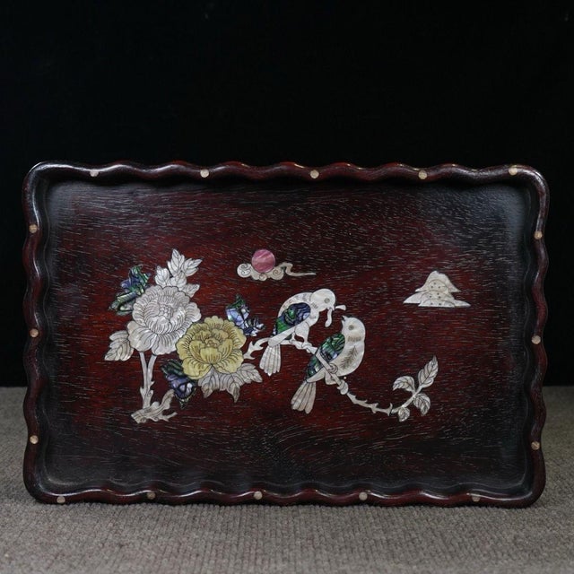 Late 20th Century Late 20th Century Scalloped Wooden Tray With Mother-of-Pearl Bird and Peony Inlay For Sale - Image 5 of 10