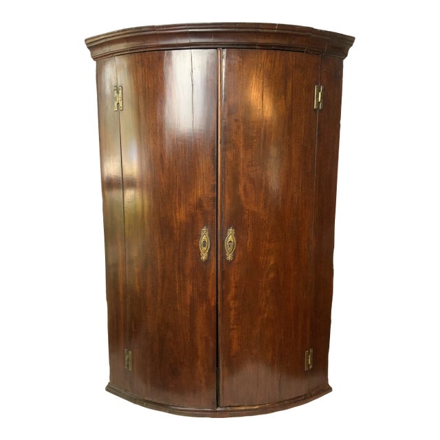 18th Century Georgian Mahogany Hanging Cupboard For Sale