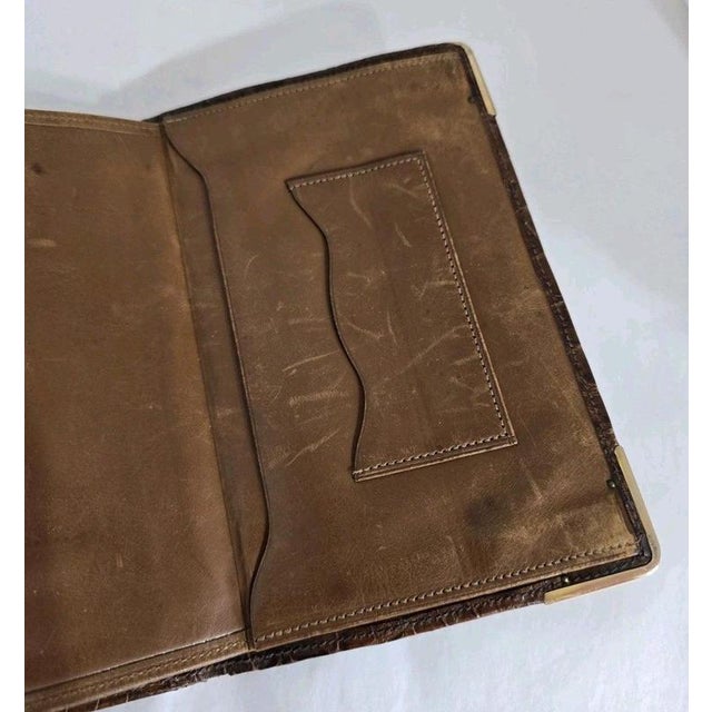 Antique Early 20th Century Crocodile Skin & 9ct Gold Gentlemans Wallet For Sale - Image 13 of 18