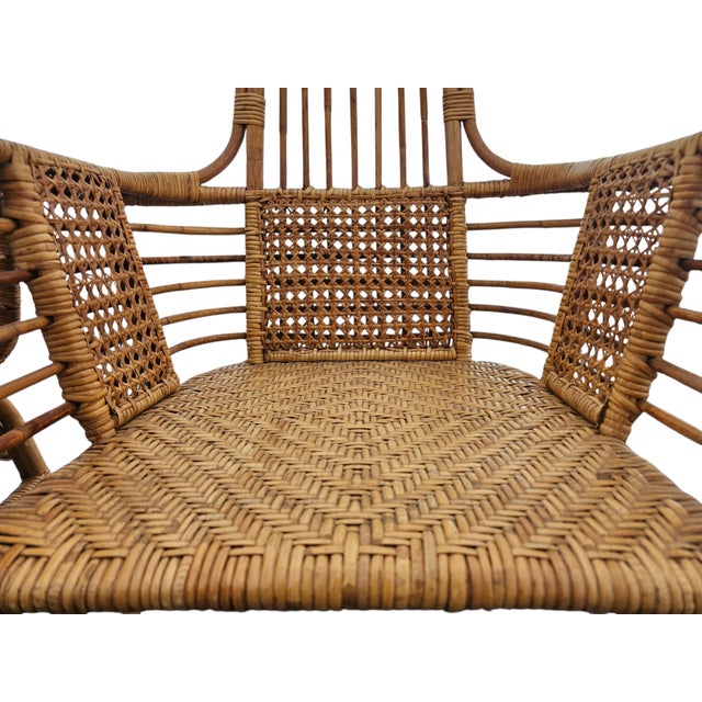 1960s Pair of Wicker Chairs Form 1960 Attributed to Russel Wright For Sale - Image 5 of 11