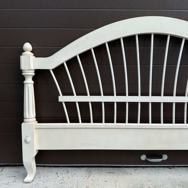 French Country 2000s Ethan Allen Country French / Maison Wheatback Full Footboard (37-5630) For Sale - Image 3 of 14