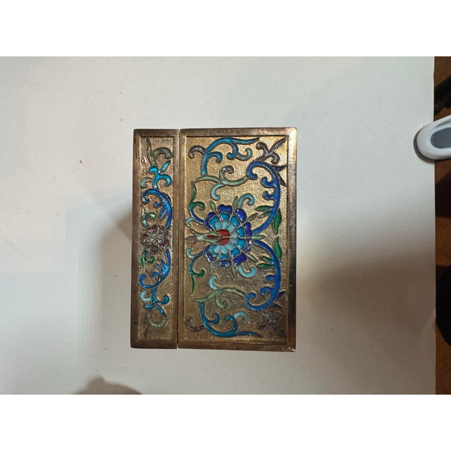 Vintage Chinese Export Silver & Enamel Smoking Set, Cigarette Holder & Pair of Ashtrays For Sale In Little Rock - Image 6 of 11