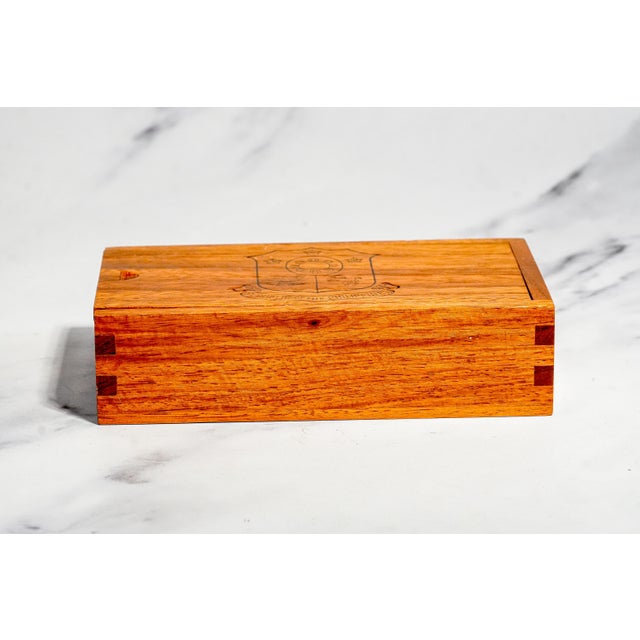Vintage Republic of the Philippines Empty Wood Cigar Box Dovetail Keepsake Box For Sale - Image 9 of 12