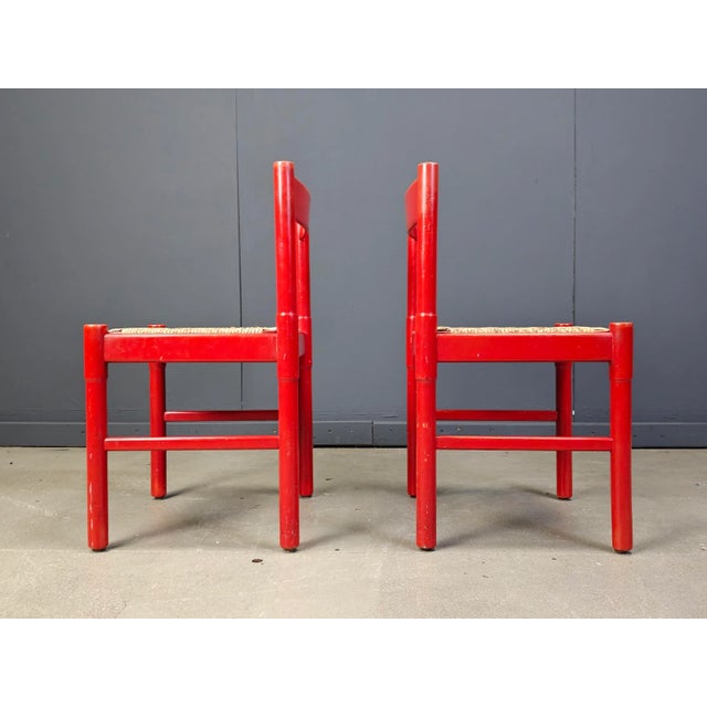 Vintage Red Lacquer and Wicker Dining Chairs, 1970s, Set of 4, in Very Good conditions. Designed 1970 to 1979