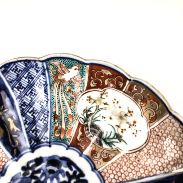 Blue 1890s Japan Imari Scalloped Edge Bowl or Plate For Sale - Image 8 of 10