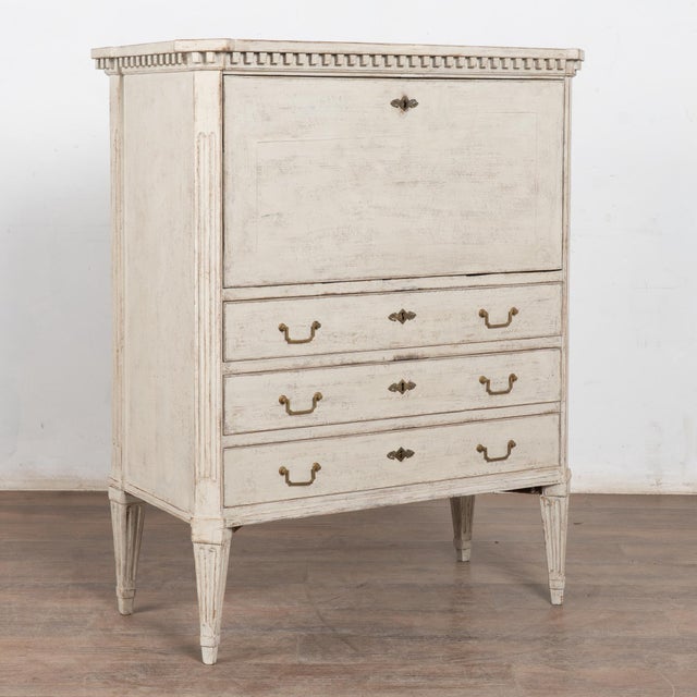 Gustavian (Swedish) 19th Century White Swedish Gustavian Secretary Bureau For Sale - Image 3 of 11