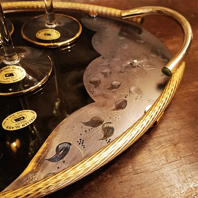 Glasses and Tray in Murano Glass with Hand-Decorated 24 Karat Gold Finishes from GN Murano, 1970s, Set of 7 For Sale - Image 6 of 11