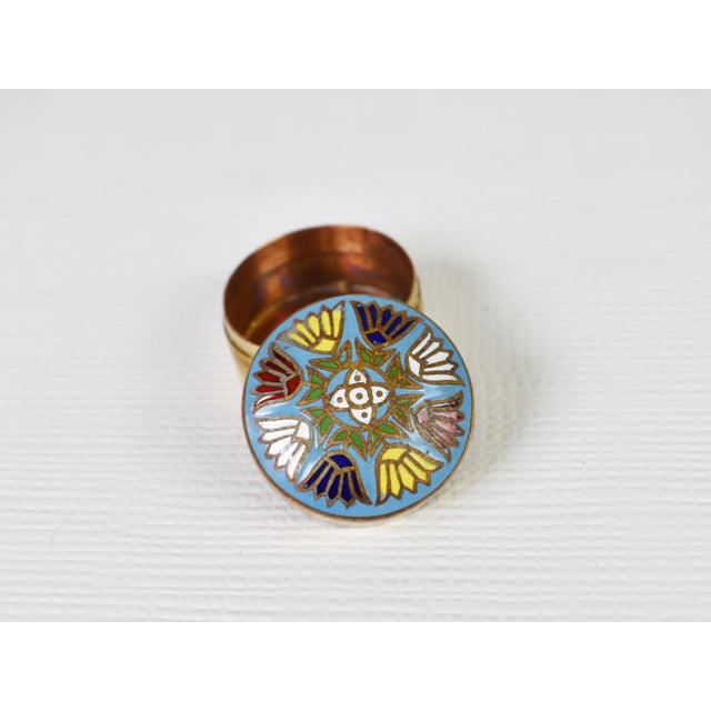 mid-20th-century-inlaid-floral-design-solid-brass-round-handmade-pill