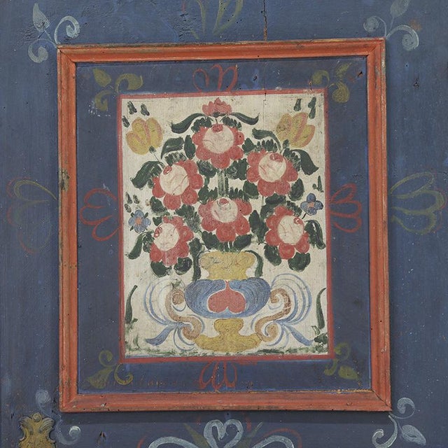 This painted bridal chest dates from 1863 and comes from Franconia, in southern Germany. The chest is a fine example of...