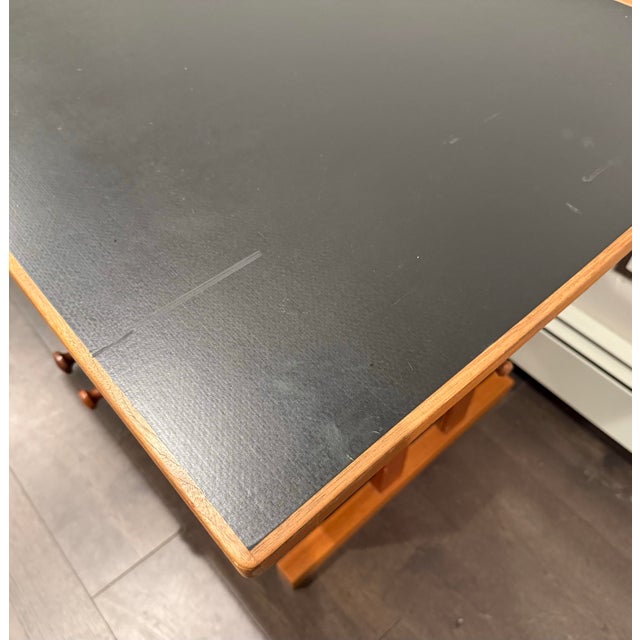 1970s Vintage Danish Modern Adjustable Desk Drafting Table – Variant by Trekantens Møbelfabriken, 1979 Award Winning Scandinavian Furniture For Sale - Image 5 of 12