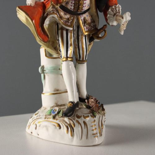 Antique 19th Century Figurines from Rudolstadt Porcelain, Germany, Set of 2 For Sale - Image 12 of 16