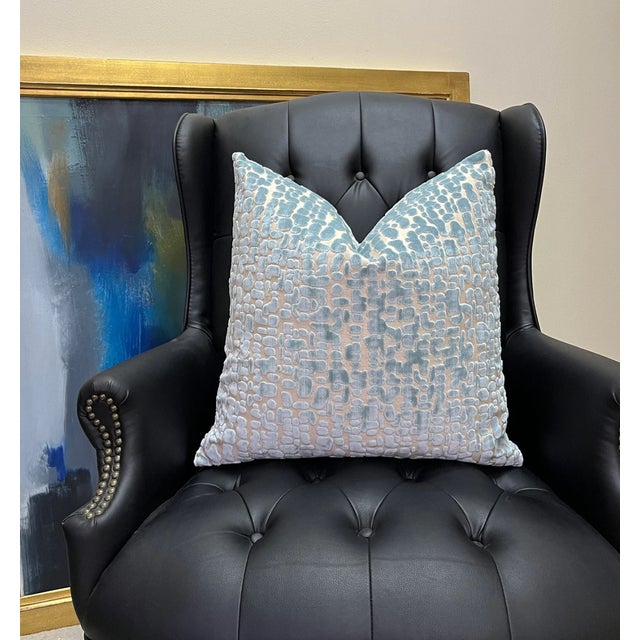 Our covers are crafted with tapered corners, ensuring a consistently square appearance without the “dog ear” look. Each...