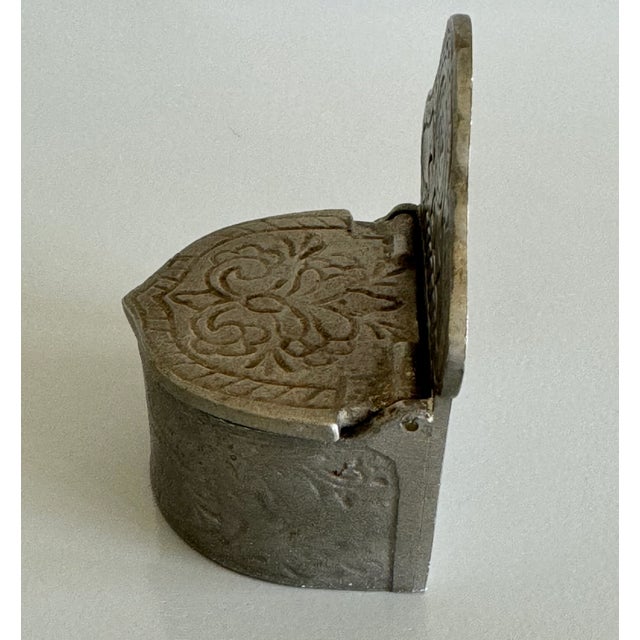 Mid 20th Century Antique Rein Zinn Pewter Salt Cellar With Hinged Lid, Made in Germany For Sale - Image 5 of 7