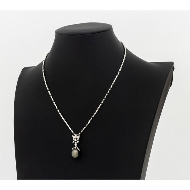 Contemporary Tahitian Pearl, Diamond, and 14k White Gold Jewelry Set For Sale - Image 3 of 11