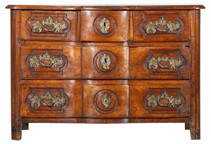 18th Century Provincial Louis Xv Fruitwood Serpentine Commode, 1725