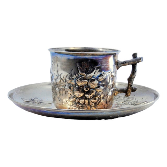 Art Nouveau Silver Cup and Saucer with Insects and Floral Motifs Relief and Tree Trunk-Shaped Handle, Set of 2 For Sale