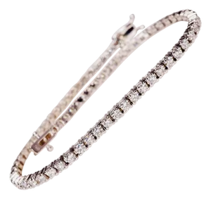 2.50 Carat Diamond Tennis Bracelet in 18K White Gold